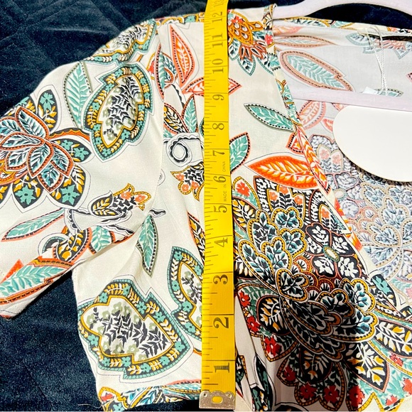 Asymmetrical cut out Dress - Picture 12 of 14